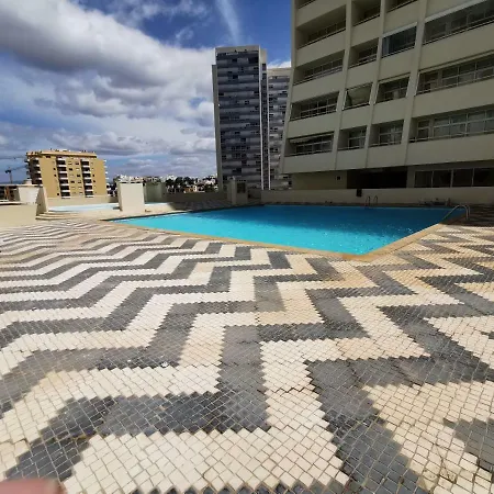 Rocha Varandas Lotus Apartment